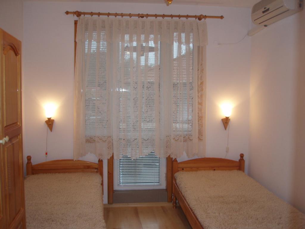 קלופר Georgievi Guest House מראה חיצוני תמונה